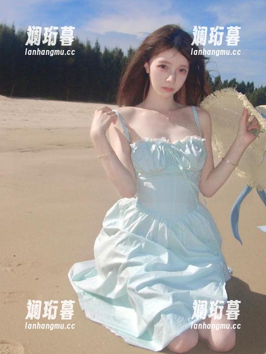 17吃瓜网 “17吃瓜网”:打开这个网址,你只需低头,瓜就会自动找上你!