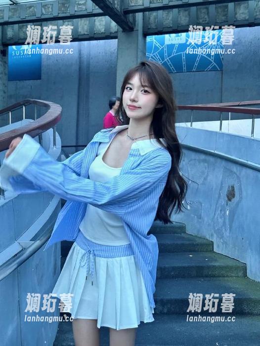 51cg.fun 网址背后的疯狂,http冫丿丿51cg.fun让你持续吃瓜不停歇!