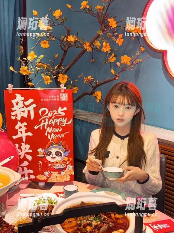 51吃瓜 嗨,51吃瓜,永久的爆料网址,就像我永久打不开的抽屉!