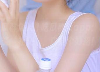 51吃瓜群众app：吃瓜也能‘社交’，真是个妙招！