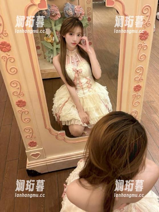 51朝阳群众 51朝阳群众直达最新瓜:这回真是瓜田里长白菜了?