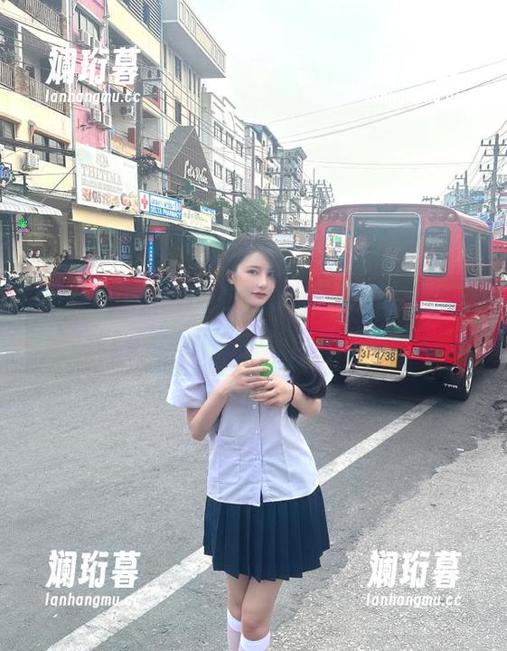 来自吃瓜网51热门的地址上，瓜皮堆成小山，翻开看看吧！