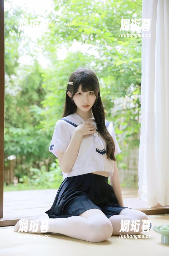 911吃瓜 这个女明星又摊上事儿了!来911吃瓜,点击链接看她的囧态。