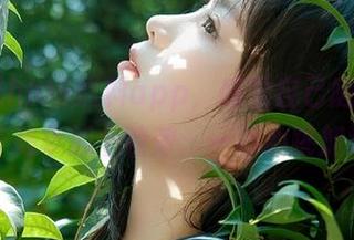 进hl06黑料app，感觉自己随时能给那些秘辛加个特效：一秒心跳加速！