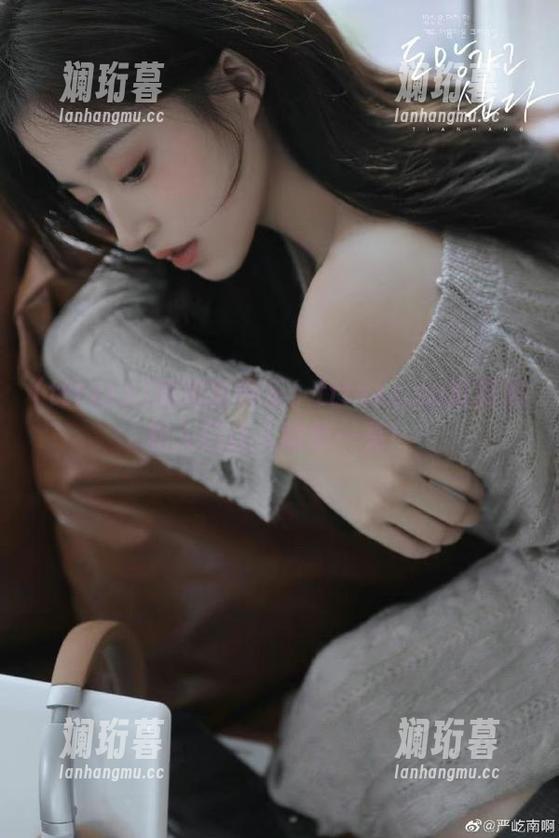 吃瓜真快乐！tttzzz.su最新黑料入口让人眼前一亮！