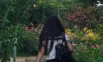 五一吃瓜官网网页版：你绝对不能错过的链接！真的是辣眼睛