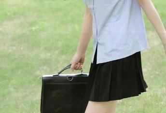 当你在观看五一吃瓜群时，不妨想想：我也是个狗仔？