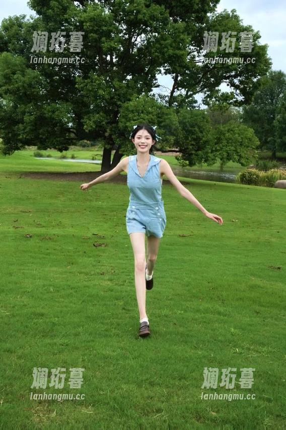 今日吃瓜 登录今日吃瓜51,老虎菜的奇妙组合让你忍不住要一试再试,真是没救了。