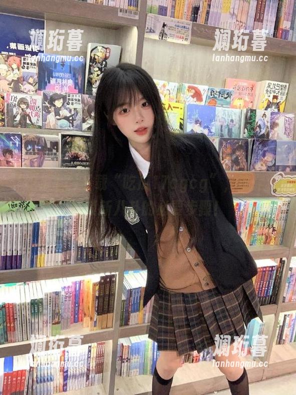吃瓜17 下载“吃瓜17cgcg”,这是你解锁新八卦的必要步骤!
