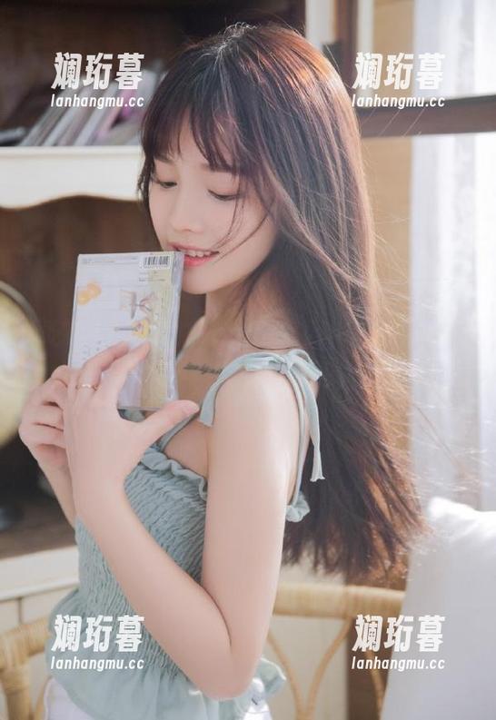 吃瓜17 吃瓜17cgcg官网,围观你的室友怎样“撕”人心,真是个大戏!