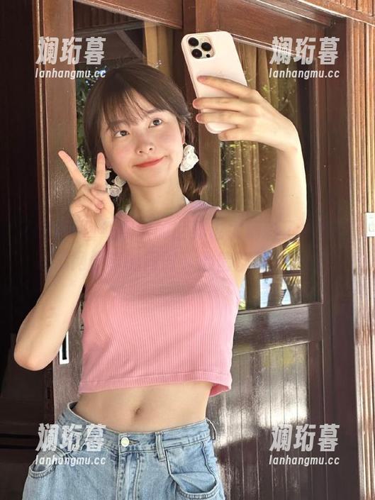 吃瓜网 红黑料的世界也太精彩了,我在吃瓜网分享的同时,心情都飞起来啦!