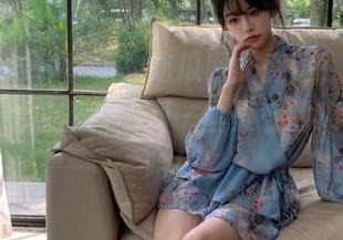 幸福的吃瓜网站直达，实时更新，读着读着就感到一丝莫名的爽快，哈哈！