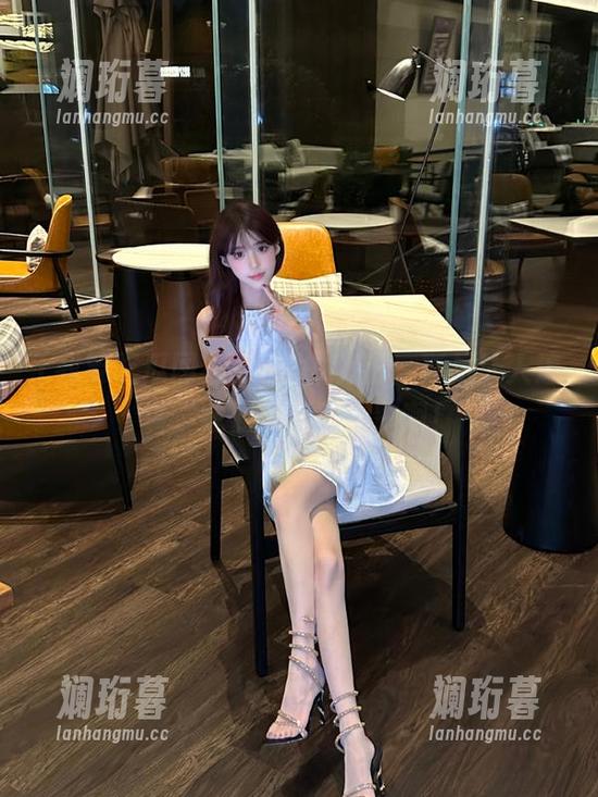 我要吃瓜网 网页里的秘密,真是让人追着“我要吃瓜网”跑啊!