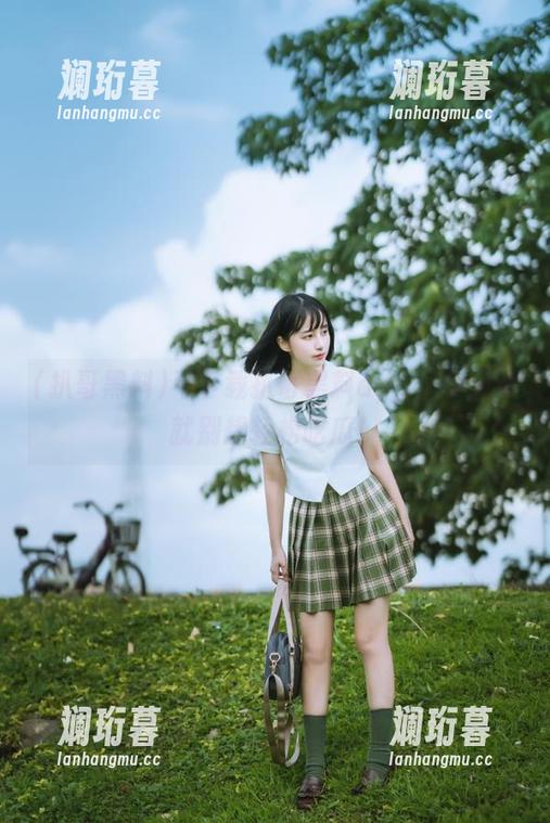 不下载扒哥黑料app，今天你就别想轻松吃瓜！