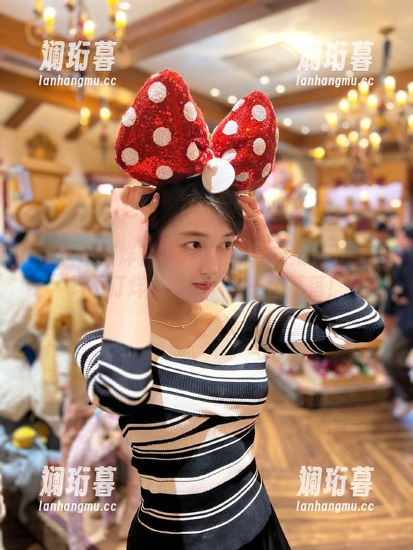 黑料不打烊 吃瓜的正确方式就是下载黑料不打烊,明星八卦一个不落!