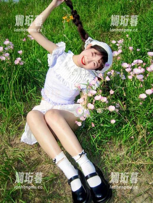 在“51黑料不打烊”网站上，意外摘到的料，想必会让你三观尽碎