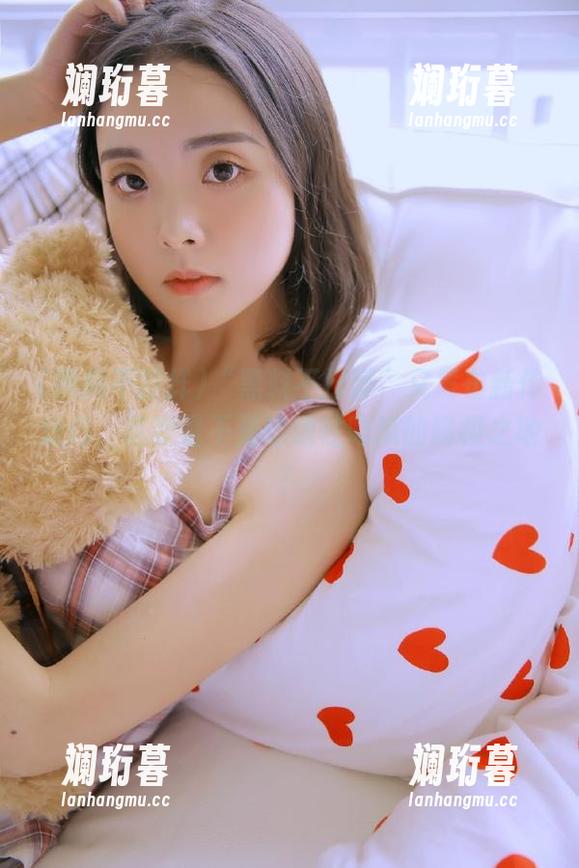 “黑料不打烊”又发布新传送门，这次是不是能通往吃瓜的终极之地？