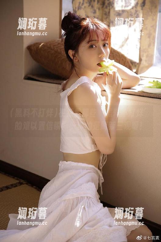 视频里那些‘黑料不打烊’的难以置信瞬间，真的是刷新三观呀！