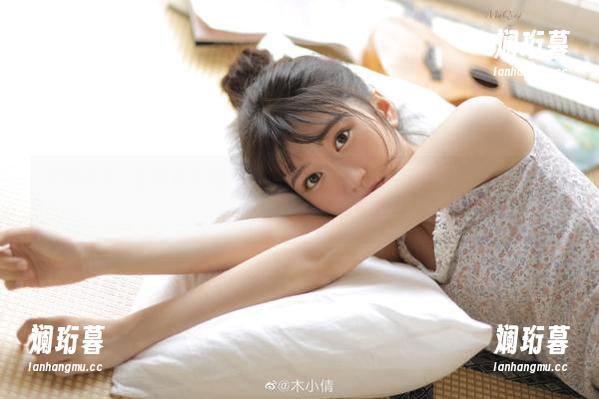 视频侠来到黑料吃瓜在线，‘私下’给你透漏小秘密！