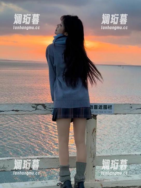 黑料吃瓜网站 “黑料吃瓜网站”揭秘:吃瓜网红大学的那些隐秘时刻,让我不知不觉进入八卦深渊!