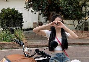 黑料正能量苹果版最新入口直达，瓜田里的那些小秘密快来发掘！