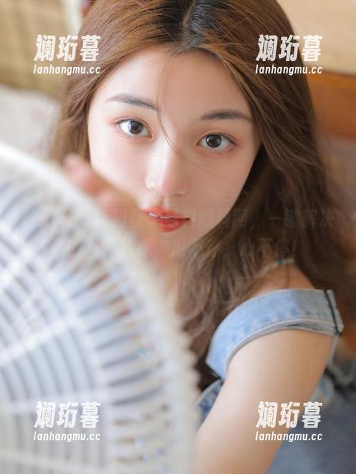 黑料爆料网 登录黑料爆料网,一键解决你的八卦焦虑,瓜不停,心不停!