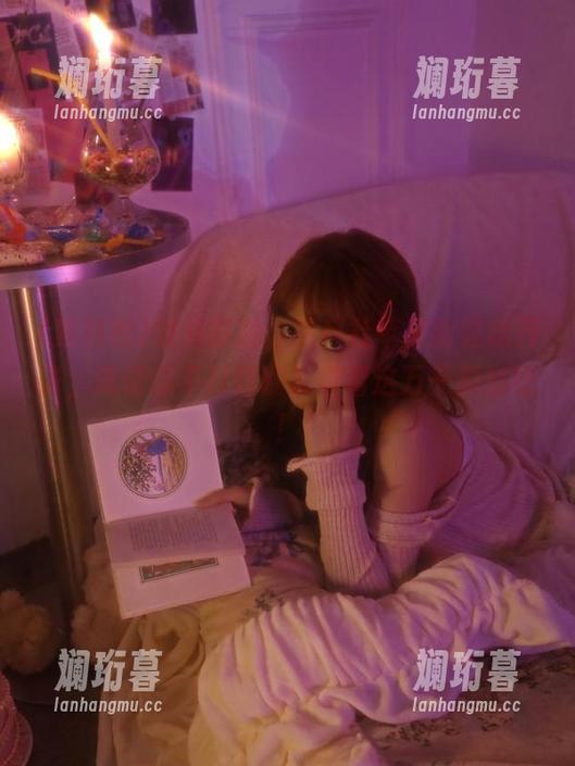 黑料社 特殊时段,黑料社苹果版继续开讲,谁信你不打烊咧?看看这万千瓜划吧!