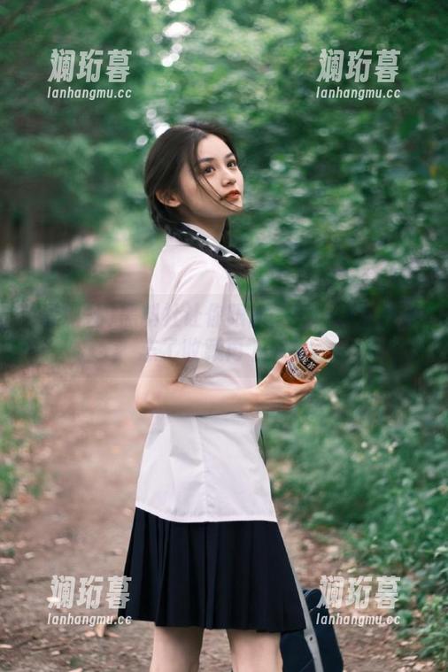 黑料社让你眼前一亮！好东西别忘了收藏再下载！