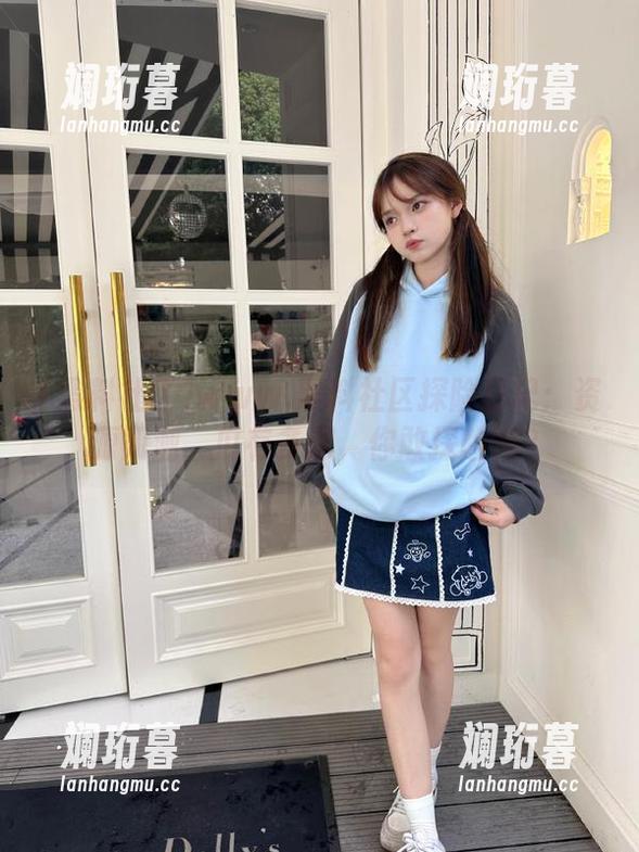 www.黑料社区探险日记：资源如潮，瓜有多深，你敢探险吗？