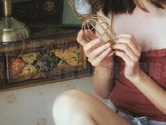 走不出www.黑料社区苹果版，只能每天追着确认我不是陪练！