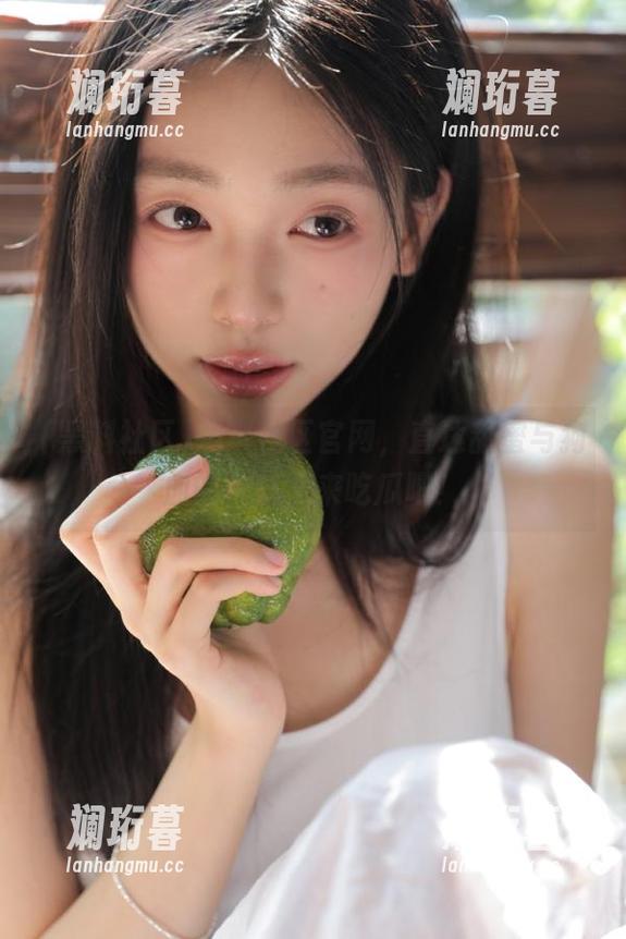 黑料社区官网，直达甜蜜与狗血的交错，来吃瓜吧！