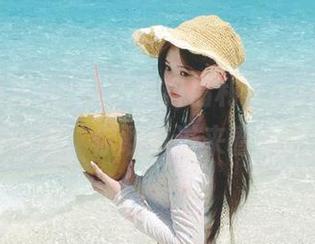 听说“黑料福利”app上有震惊内幕，你敢点进来看看吗？