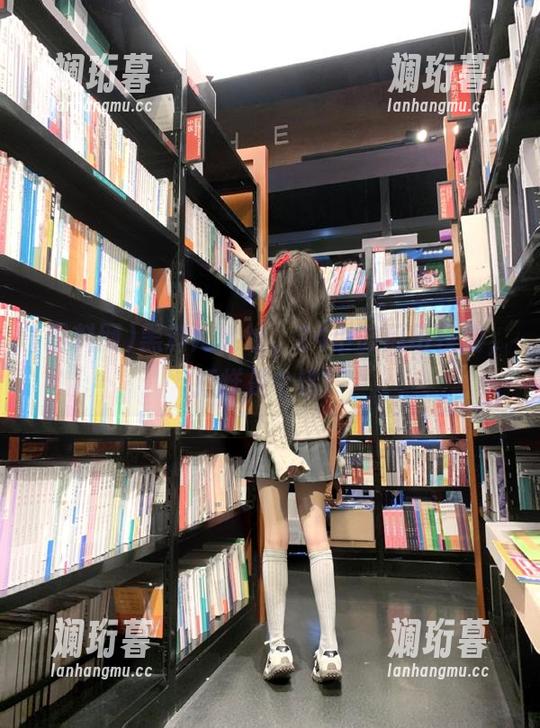 黑料网 黑料网地址,24小时瓜田夜游,打烊是个迷!