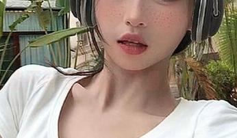 苹果手机版来了，黑料网曝怎么能不带你吃瓜今天最Juicy的？
