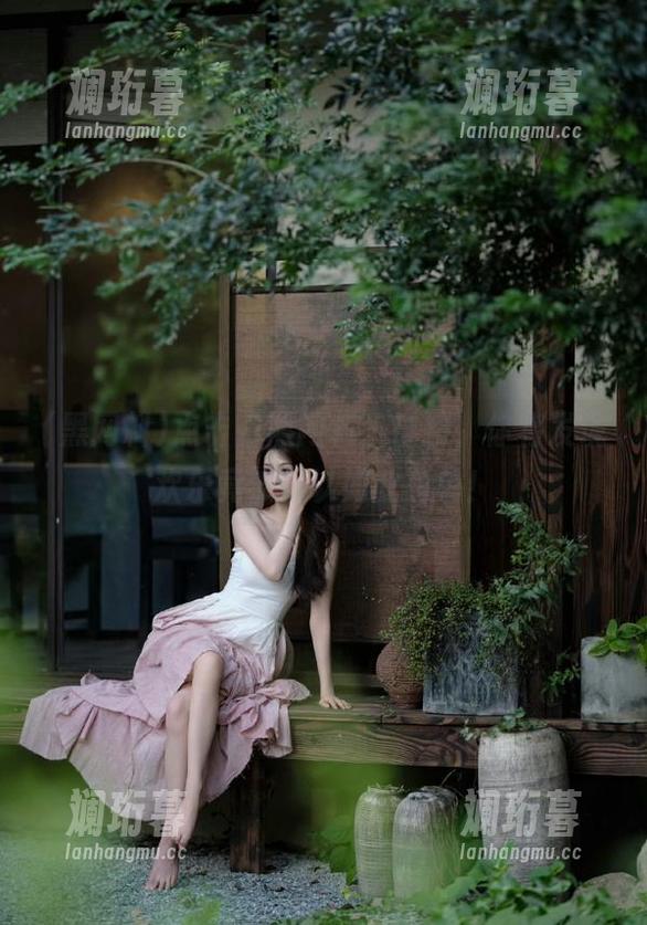 黑网料 点击“黑网料”链接,你将发现欢乐竟然可以如此简单!